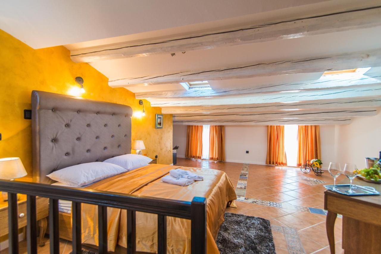 روفينج Bella Natka Bed And Breakfast المظهر الخارجي الصورة