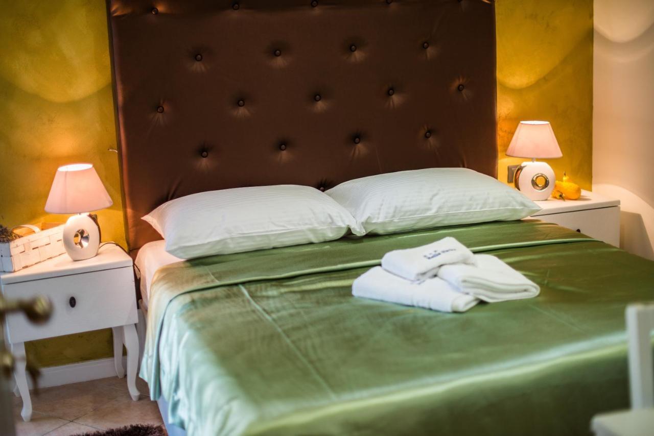 روفينج Bella Natka Bed And Breakfast المظهر الخارجي الصورة