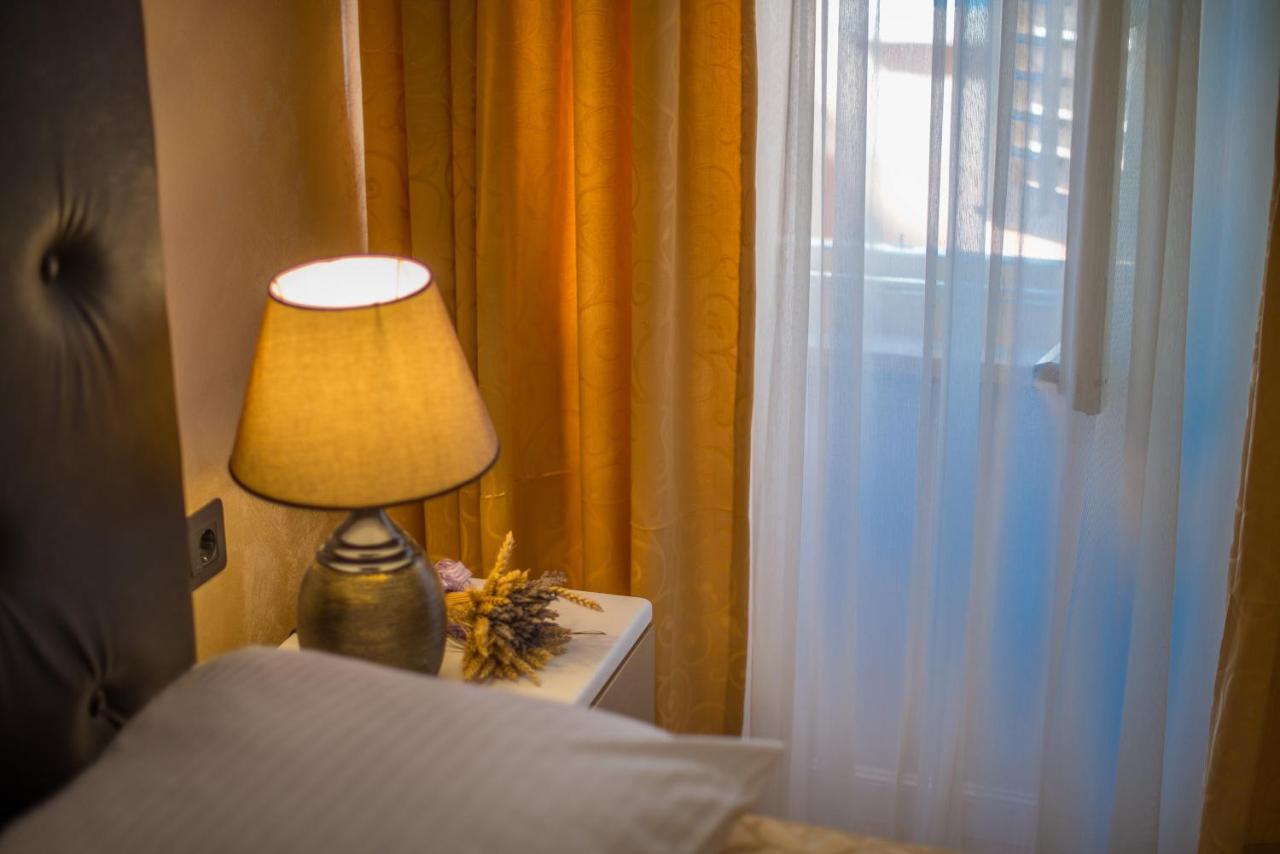 روفينج Bella Natka Bed And Breakfast المظهر الخارجي الصورة